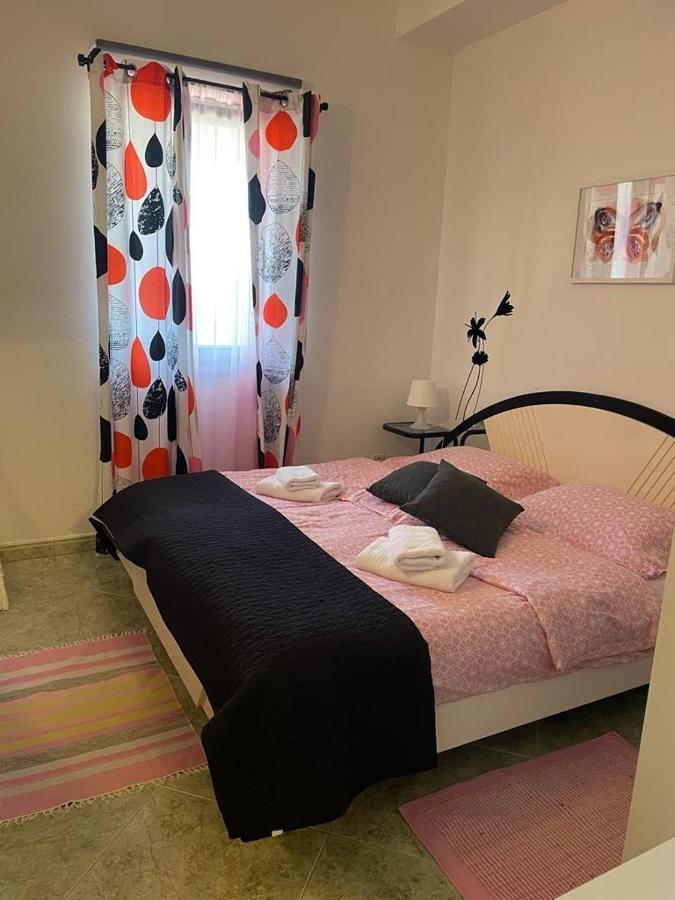 Apartments Sterna Groznjan Ngoại thất bức ảnh