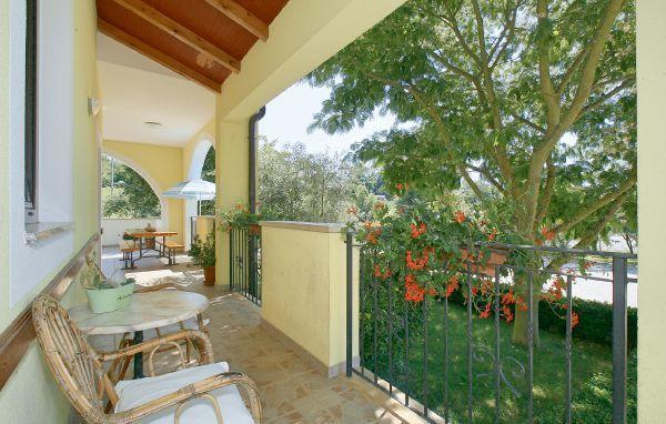 Apartments Sterna Groznjan Phòng bức ảnh